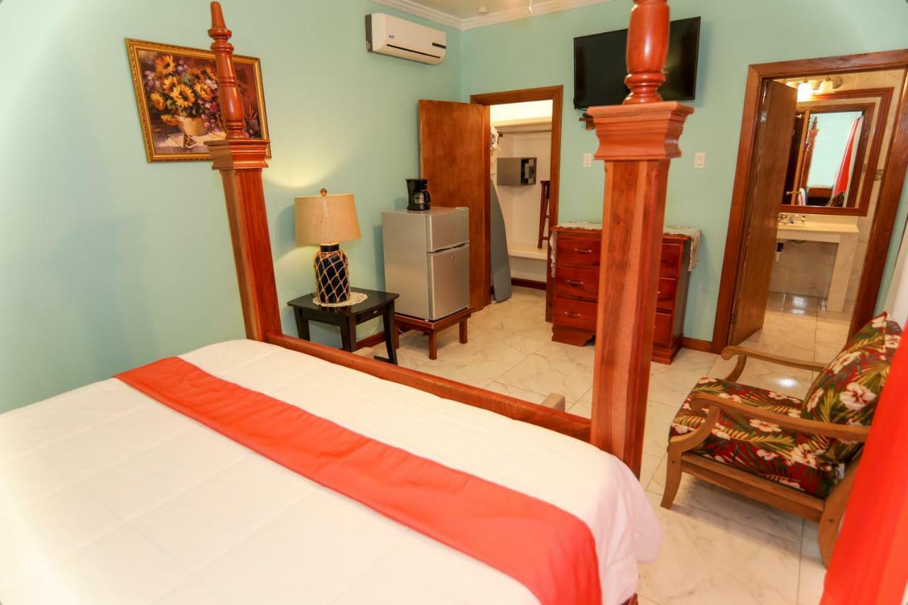 Rayon Hotel Negril Exterior foto